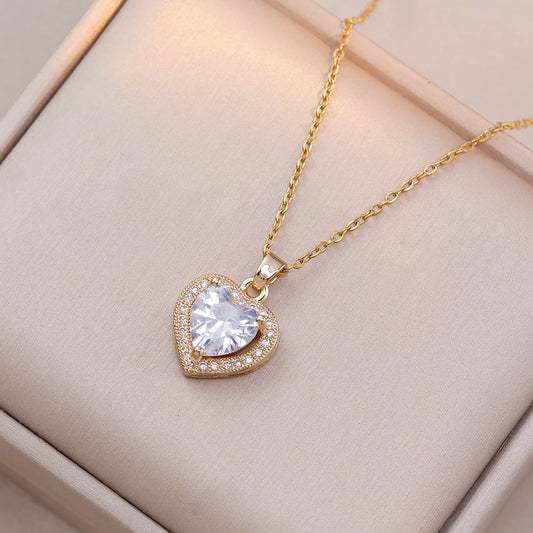Collar Corazón Promesa 💕 | Baño en Oro 🥇 + Caja Premium Gratis 🎁