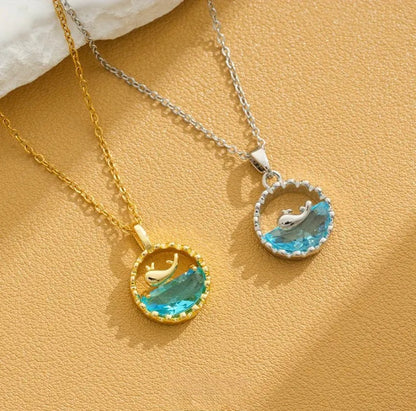 Collar Ballenita 🐳 | Baño en Oro 🥇 + Caja Premium Gratis 🎁